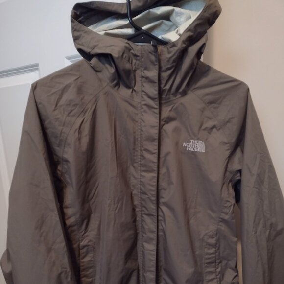 The North Face Women's HyVent 2.5L Waterproof Nylon Jacket - Picture 1 of 12